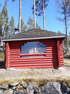 Myydään tarjousten perusteella kuvan grillikatos. Ostajan on purettava ja poisvietävä katos.