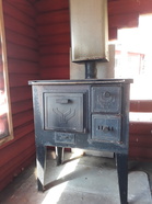 Hella myydään erikseen tarjousten perusteella.
koko 76x48 cm